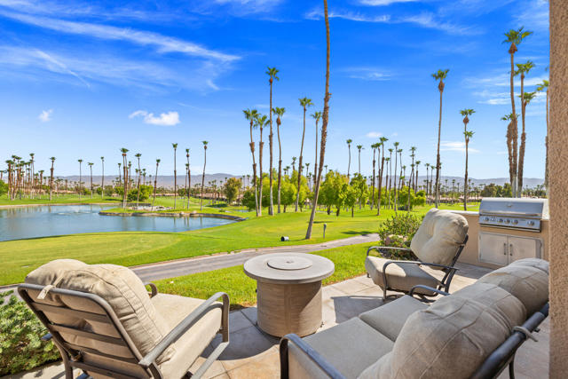 76064 Honeysuckle Drive, Palm Desert, CA 92211