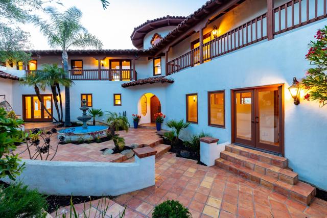 859 Cocos Dr, San Marcos CA: https://media.crmls.org/mediaz/df56b3d4-e294-4cb1-8877-e6426e3a149e.jpg