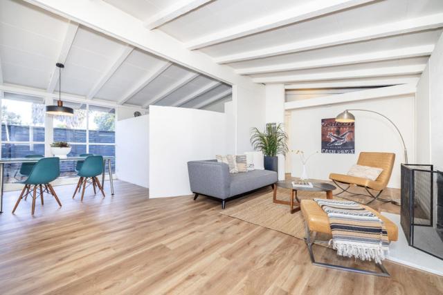 575 E Meadow Drive, Palo Alto CA: https://media.crmls.org/mediaz/df57e300-770e-4fb7-a977-f50ad12197f5.jpg
