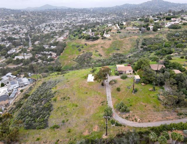 Detail Gallery Image 2 of 2 For Ivy Lane, Spring Valley,  CA 91977 - – Beds | – Baths