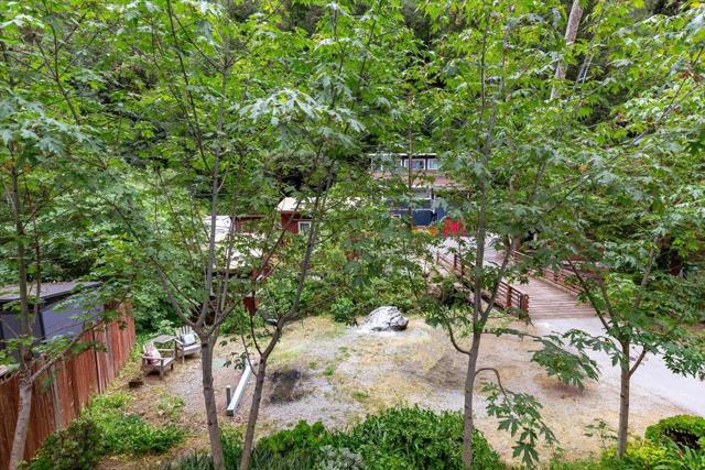 19140 Laurel Drive, Los Gatos CA: https://media.crmls.org/mediaz/df591c6d-b3c4-47e1-9282-56cd6a3fe70c.jpg