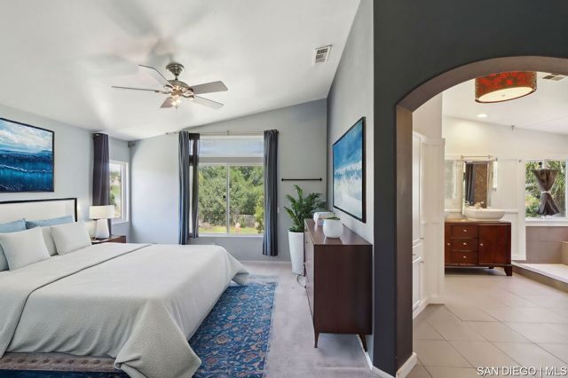 25 Villa Roma, Lake Elsinore CA: https://media.crmls.org/mediaz/df5997fb-75d4-4c60-9ee9-645c6ccb6993.jpg