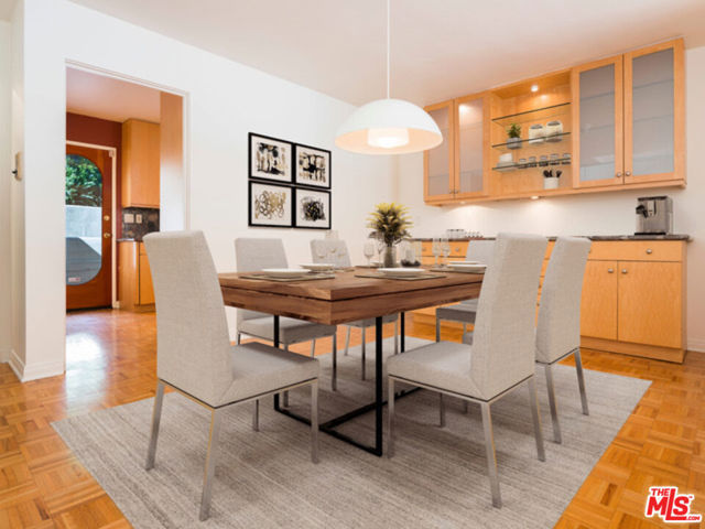 3023 BERKELEY Avenue, Los Angeles CA: https://media.crmls.org/mediaz/df5abdf1-fee5-4f44-af31-764ad65e3608.jpg