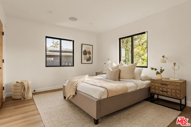 5931 Abernathy Drive, Los Angeles CA: https://media.crmls.org/mediaz/df5adcfe-72a9-41cb-9583-7d6b1580b2a4.jpg