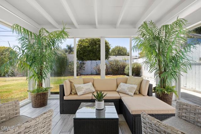 281 Eva Street, Ventura CA: https://media.crmls.org/mediaz/df5af38b-cb4c-49d0-8154-49dda683c676.jpg