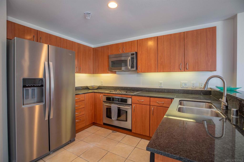 1608 India St - photo 6