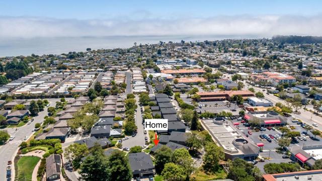 1435 Ruby Court, Capitola CA: https://media.crmls.org/mediaz/df5c59e2-1e5d-43eb-ac14-5a1a061d114e.jpg
