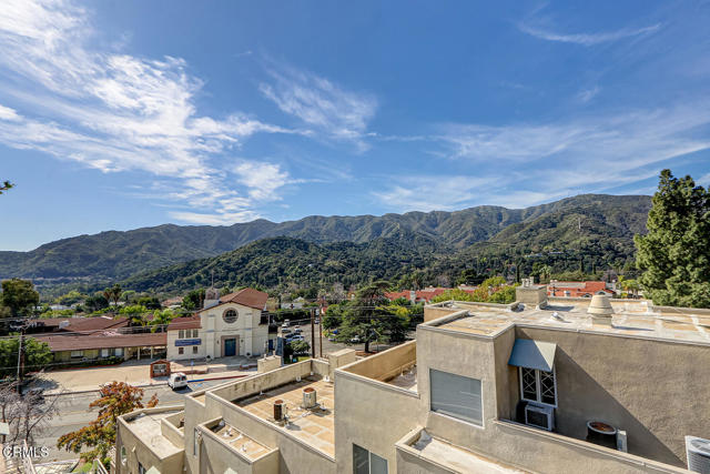Detail Gallery Image 43 of 48 For 2905 Montrose Ave #610,  La Crescenta,  CA 91214 - 3 Beds | 3 Baths