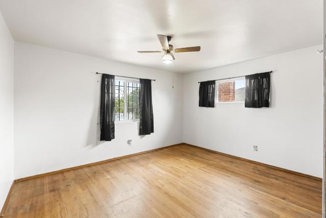 5750 Roanoke St, San Diego CA: https://media.crmls.org/mediaz/df5e6b63-1416-46be-9267-b2ad237318c0.jpg