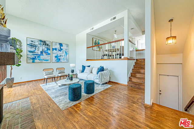 1045 Walnut Grove Avenue, Rosemead CA: https://media.crmls.org/mediaz/df5f4f2f-fc44-4459-95bb-670a9b125bab.jpg