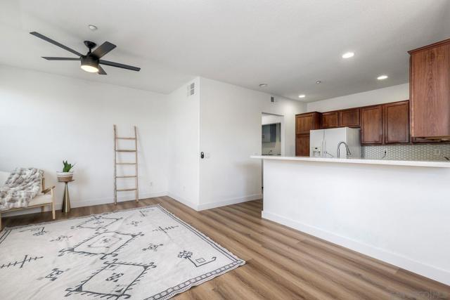1801 Clare Ln, San Diego CA: https://media.crmls.org/mediaz/df5fbd66-d48d-4b59-8ff2-104d29cb5a2c.jpg