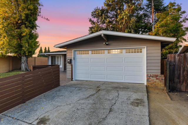 1101 Palamos Avenue, Sunnyvale CA: https://media.crmls.org/mediaz/df609762-90ed-4962-9e12-1320a0669b1f.jpg