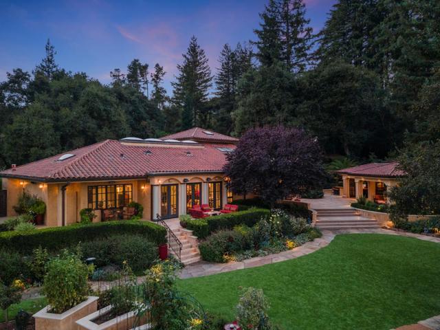 21106 Brush Road, Los Gatos CA: https://media.crmls.org/mediaz/df6157b6-bc9f-42de-9dc0-d0abaa6068b5.jpg
