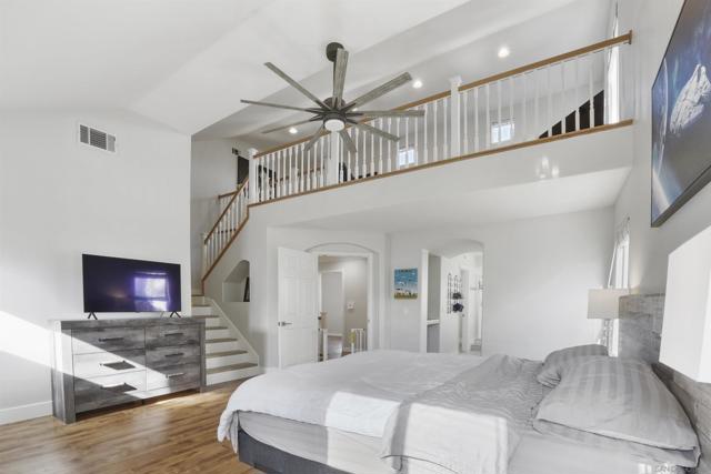 29487 Georgetown Ln, Temecula CA: https://media.crmls.org/mediaz/df61ecdd-cc60-4d1b-99bd-83d16a7709e8.jpg