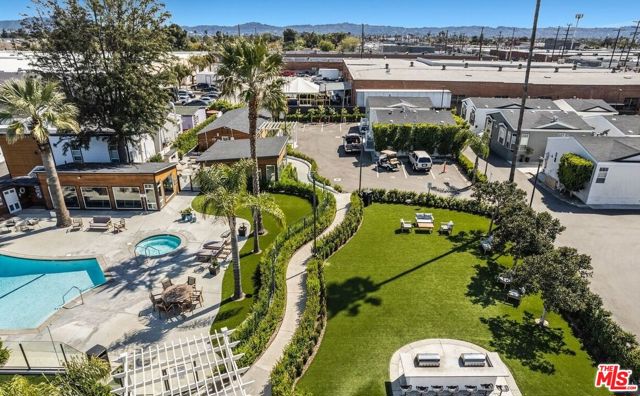 8250 Lankershim Boulevard, 112 photo 17