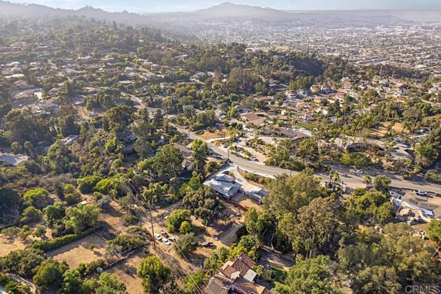 Detail Gallery Image 34 of 46 For 10957 Horizon Hills Dr, El Cajon,  CA 92020 - 4 Beds | 2 Baths