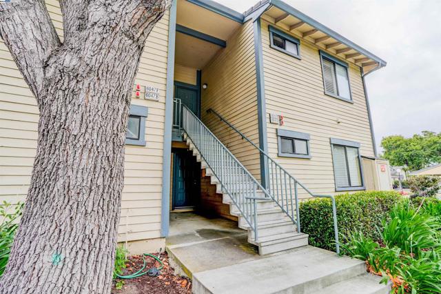 Image 29 of 50 For 6047 Joaquin Murieta Ave  F