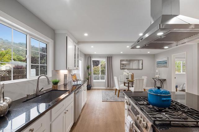1001 Everglades Drive, Pacifica CA: https://media.crmls.org/mediaz/df65e4e0-87ae-44c9-8ed0-2c48e0ffe6d1.jpg