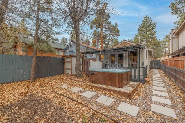 Detail Gallery Image 3 of 28 For 271 Leonard Ln, Sugarloaf,  CA 92386 - 2 Beds | 1 Baths