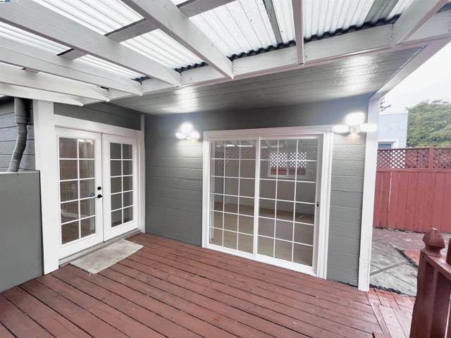 Image 36 of 58 For 1119 Kains Ave