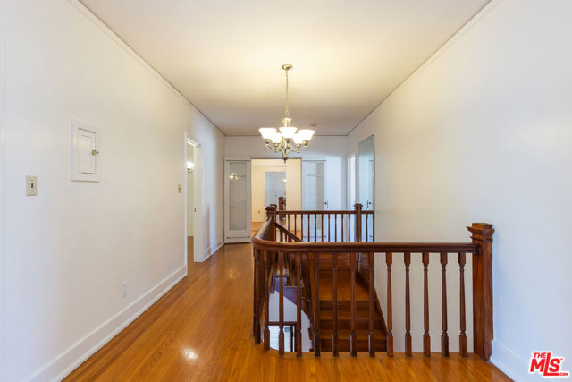 955 S Highland Avenue, Los Angeles CA: https://media.crmls.org/mediaz/df679b9e-9e52-4535-9312-a1f90c2aa3af.jpg