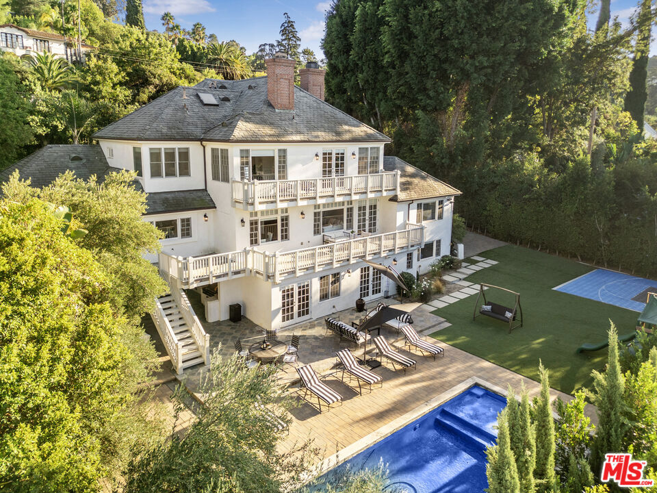 14619 Valley Vista Boulevard