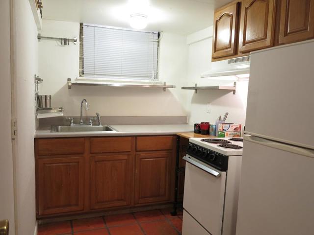 3216 Rolison Road, Redwood City CA: https://media.crmls.org/mediaz/df69f256-7ceb-4f64-bf9b-420262bc4196.jpg