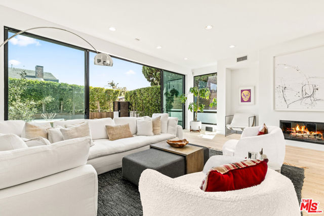 Details for 429 Sherman Canal, Venice, CA 90291