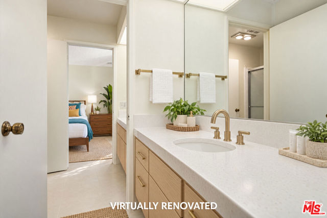 1409 N Sunrise Way #45, Palm Springs, CA 92262