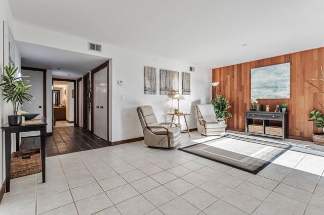 323 Broadway, Santa Cruz CA: https://media.crmls.org/mediaz/df6d6e1c-9454-482b-bb9e-20f466ece569.jpg