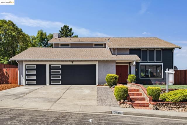 3684 May Rd, Richmond CA: https://media.crmls.org/mediaz/df6dc0d0-d7c4-4ef9-80ce-2a6d6113f304.jpg
