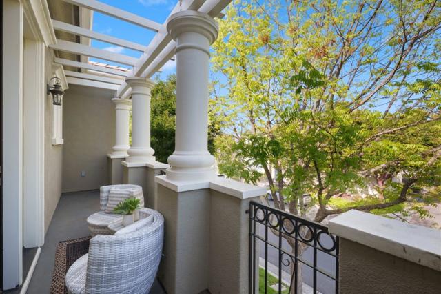 7531 Edinburgh Way, Gilroy CA: https://media.crmls.org/mediaz/df6e4d1f-1828-4f8f-9213-3eebf0655ff9.jpg