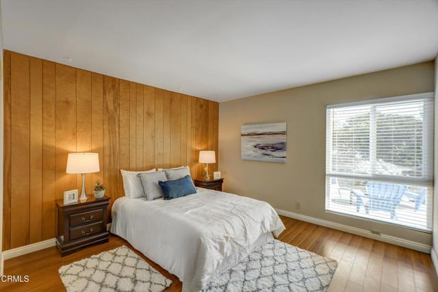 19015 Braemore Road, Porter Ranch CA: https://media.crmls.org/mediaz/df6e5826-8328-4f9c-86ca-a033f07c9f3b.jpg