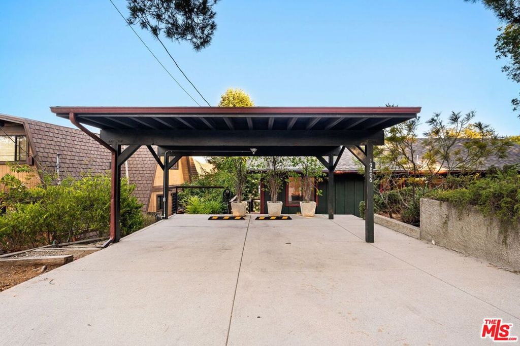 MLS #25607185 image #19