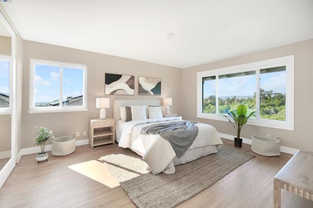 3218 Oakes Dr, Hayward CA: https://media.crmls.org/mediaz/df6ff44f-e5d6-4777-8275-2c1ffc6558c8.jpg