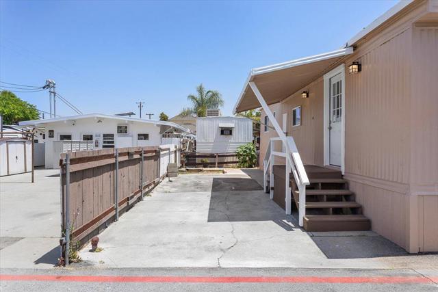 555 McLaughlin Avenue, San Jose CA: https://media.crmls.org/mediaz/df7073b8-5908-4414-96a6-14fb6b64bebe.jpg