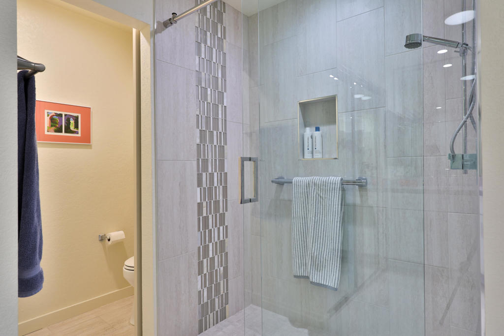 MLS #219132423DA img 76