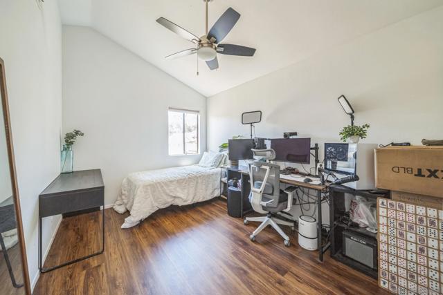 970 Marlin Dr, Vista CA: https://media.crmls.org/mediaz/df710d1f-2a08-4aae-be92-64552c027c9b.jpg