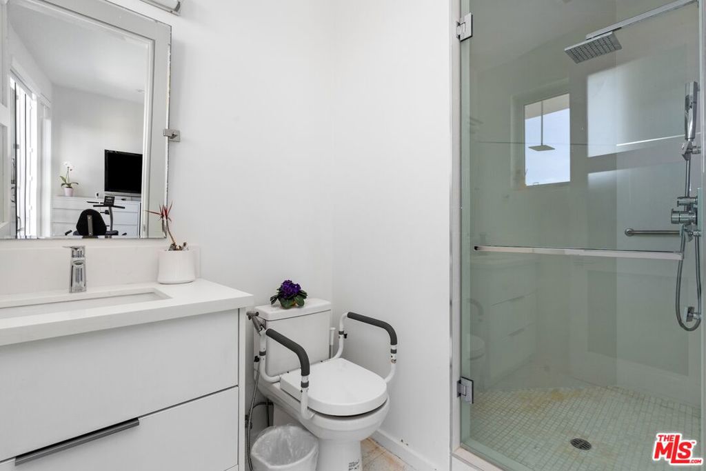 MLS #26875897 image #23