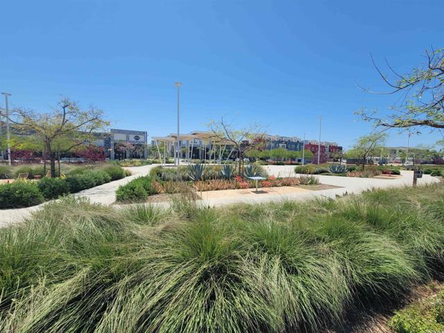 Detail Gallery Image 56 of 61 For 2072 Tango Loop #2,  Chula Vista,  CA 91915 - 4 Beds | 3 Baths