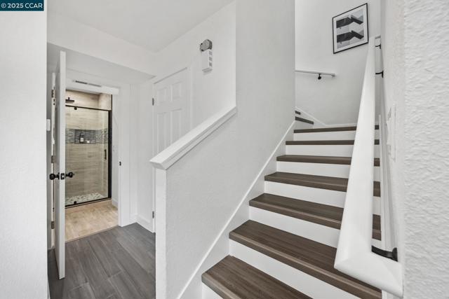 Image 20 of 60 For 917 60th St  
