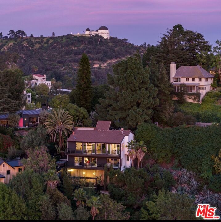 5690 Hill Oak Drive — architectural residence