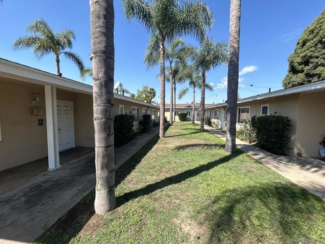 740 Escondido Blvd, Escondido, California 92025, ,Commercial Sale,For Sale,Escondido Blvd,240028584SD