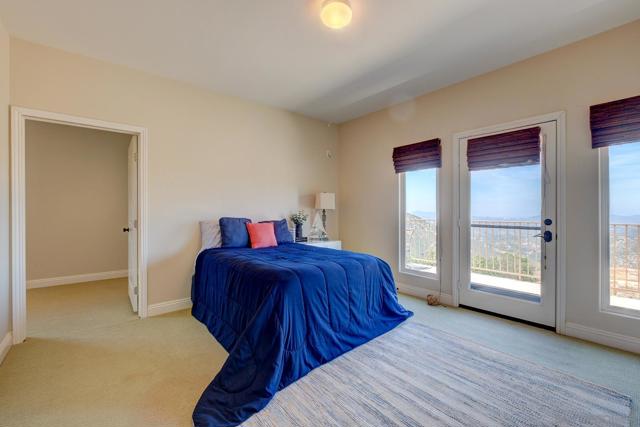 16677 Falcon Heights Rd, Ramona CA: https://media.crmls.org/mediaz/df74cad7-ce70-44d7-b86e-8a0361a6c4d3.jpg