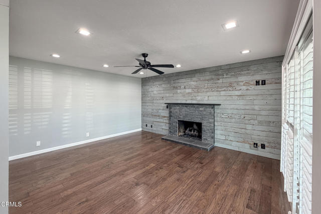 Detail Gallery Image 5 of 43 For 4950 Nautilus St, Oxnard,  CA 93035 - 3 Beds | 2 Baths