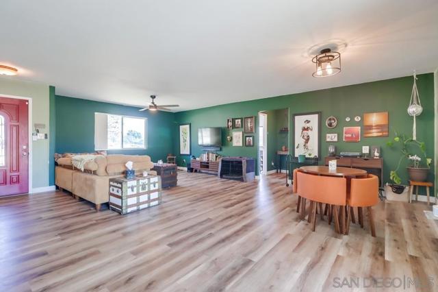 2920 Ribbonwood Rd, Boulevard CA: https://media.crmls.org/mediaz/df7527b3-fe8b-4c8e-b879-3bf2e2ea6b5e.jpg