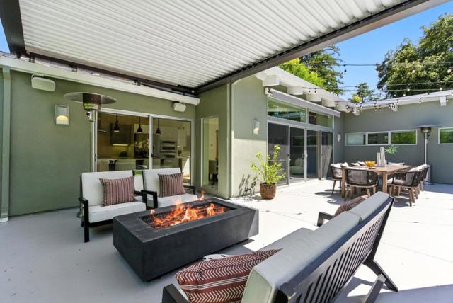 646 Georgia Avenue, Palo Alto CA: https://media.crmls.org/mediaz/df75fd53-9685-426e-bf32-6d05749a5f87.jpg