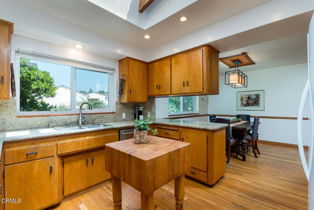 Detail Gallery Image 17 of 71 For 1364 Journey's End Dr, La Canada Flintridge,  CA 91011 - 3 Beds | 2 Baths