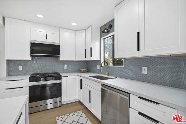 531 Benson Way photo 5