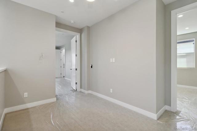 2942 Copley Ave, San Diego CA: https://media.crmls.org/mediaz/df7724b6-1188-48d4-a360-10df42869de4.jpg